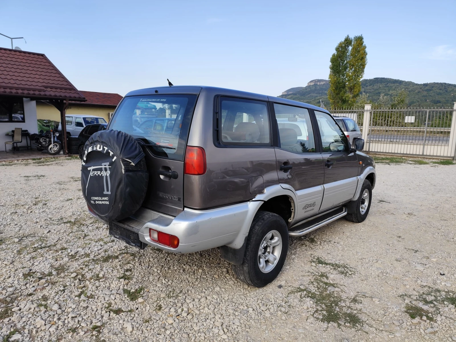 Nissan Terrano 2.7 дизел Италия - изображение 5