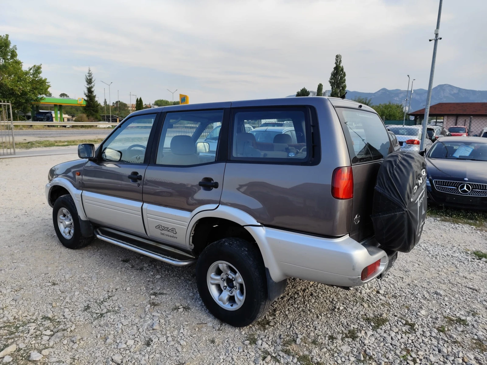 Nissan Terrano 2.7 дизел Италия - изображение 8