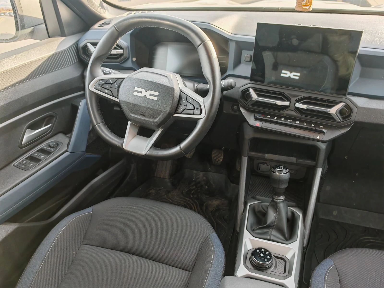 Dacia Duster III, 4900  , 1.2 TCeMild Hybrid 4x4  | Mobile.bg   9