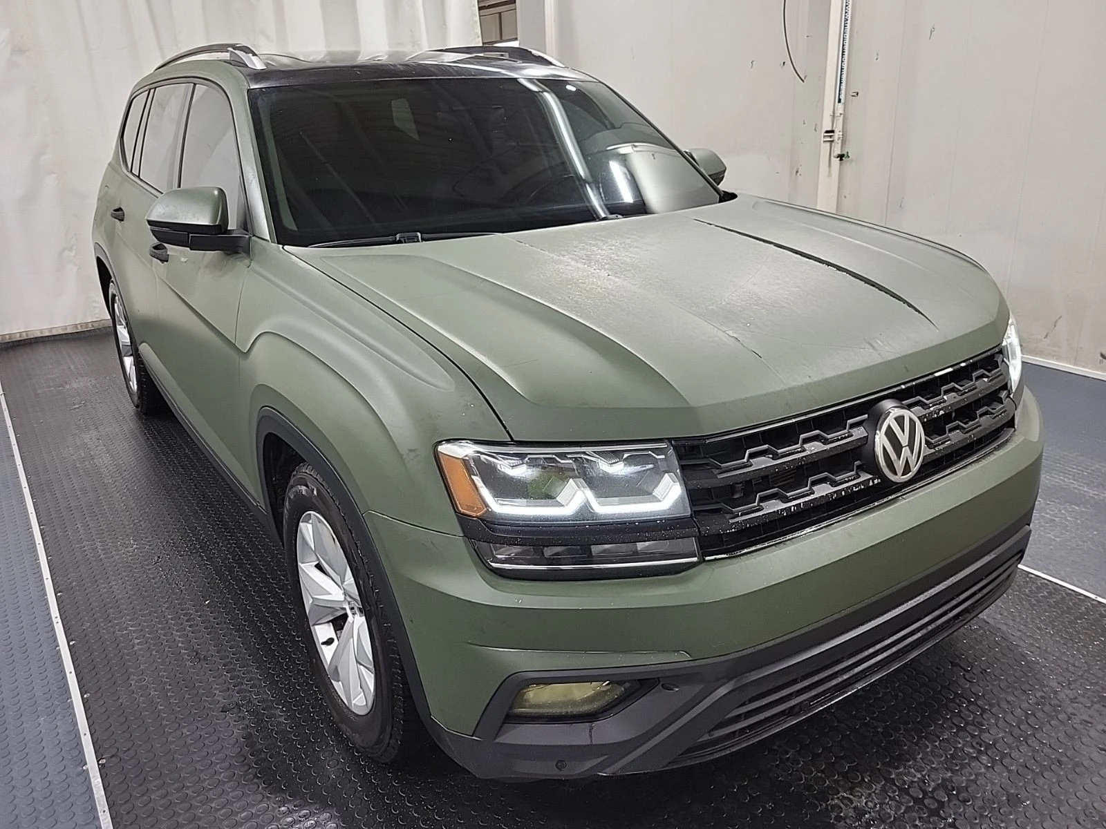 VW Atlas CARFAX    | Mobile.bg   3