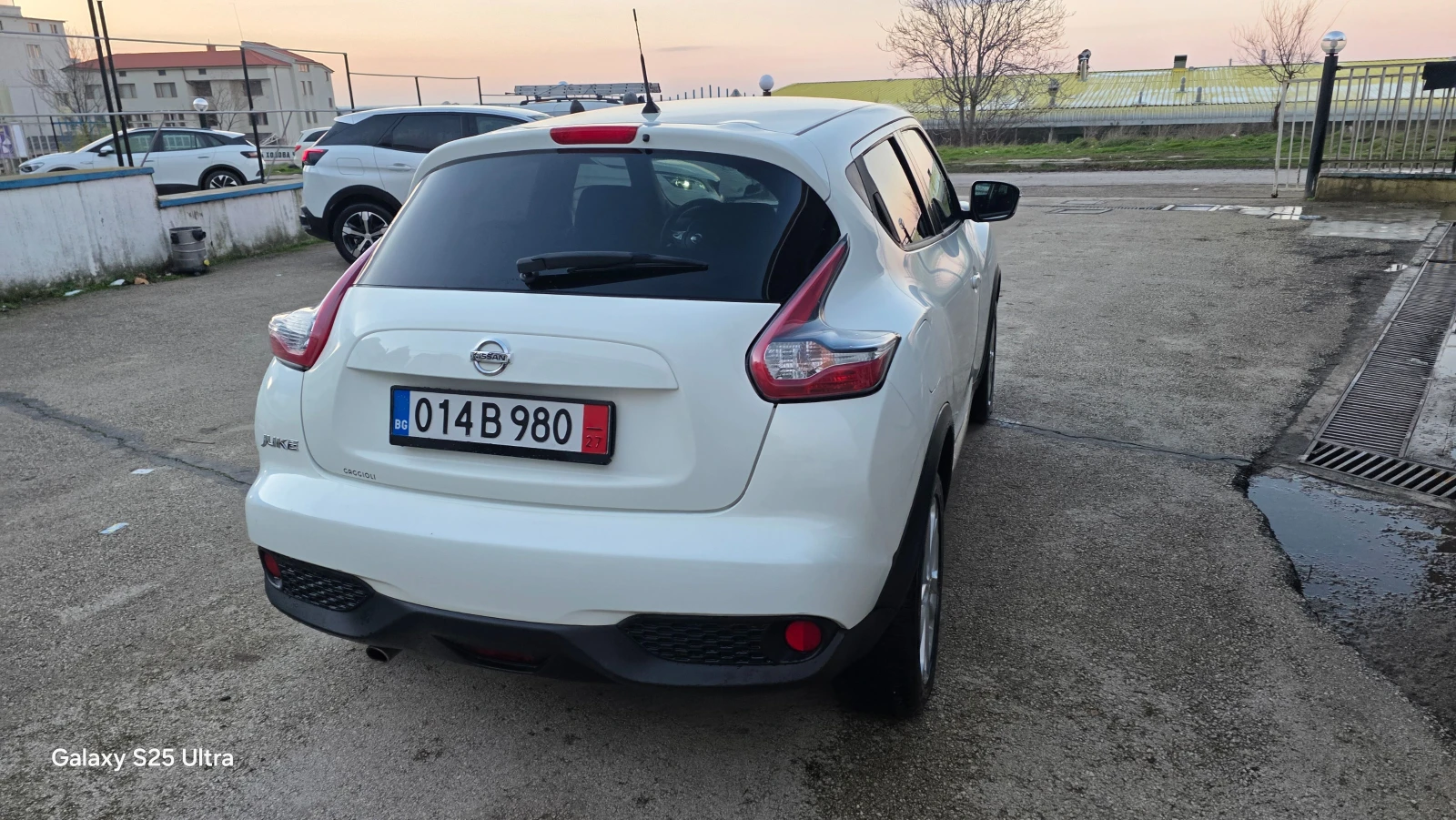 Nissan Juke 1.6i   ���  Face | Mobile.bg � ����������� 8
