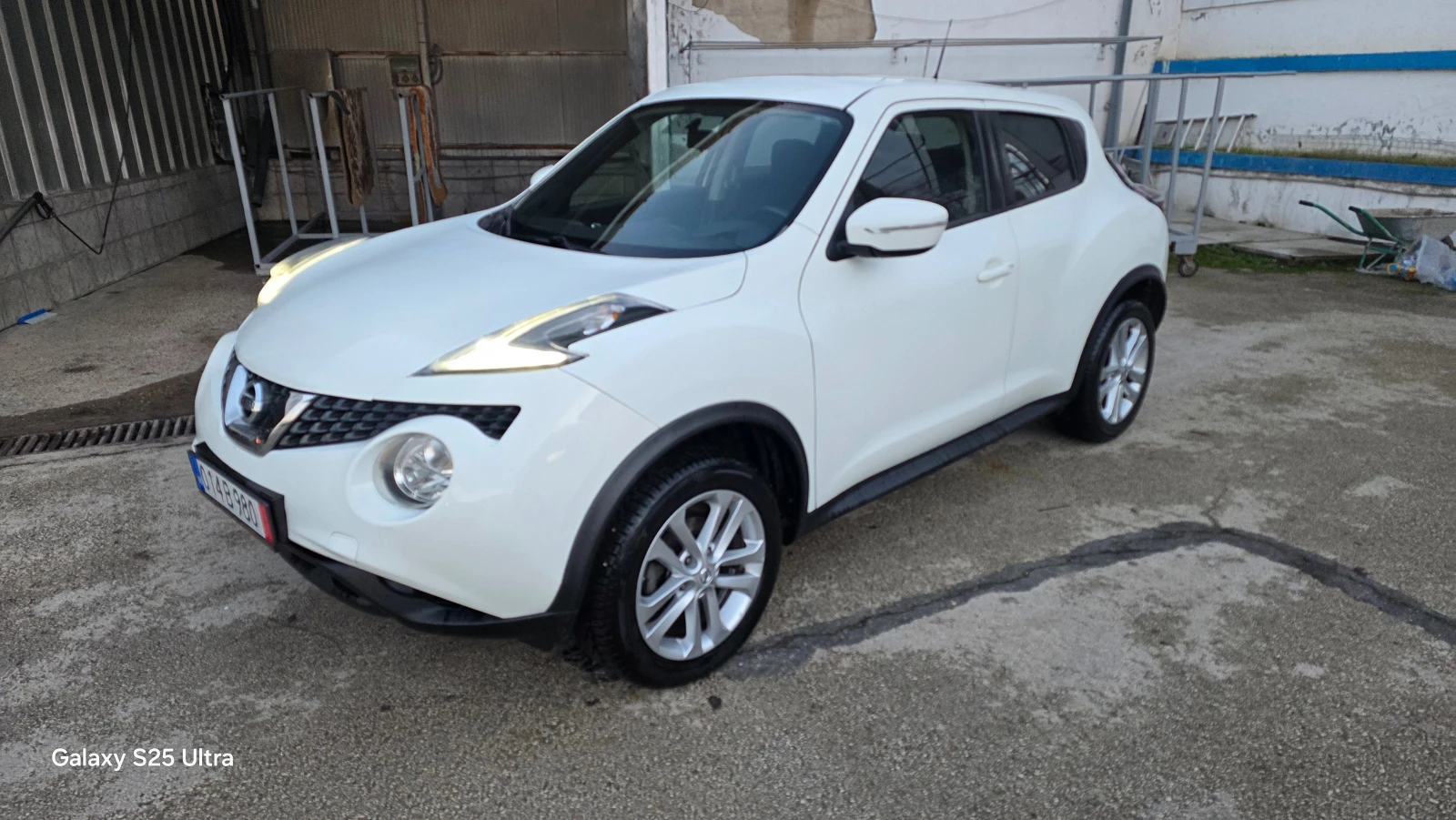 Nissan Juke 1.6i   ���  Face | Mobile.bg � ����������� 9
