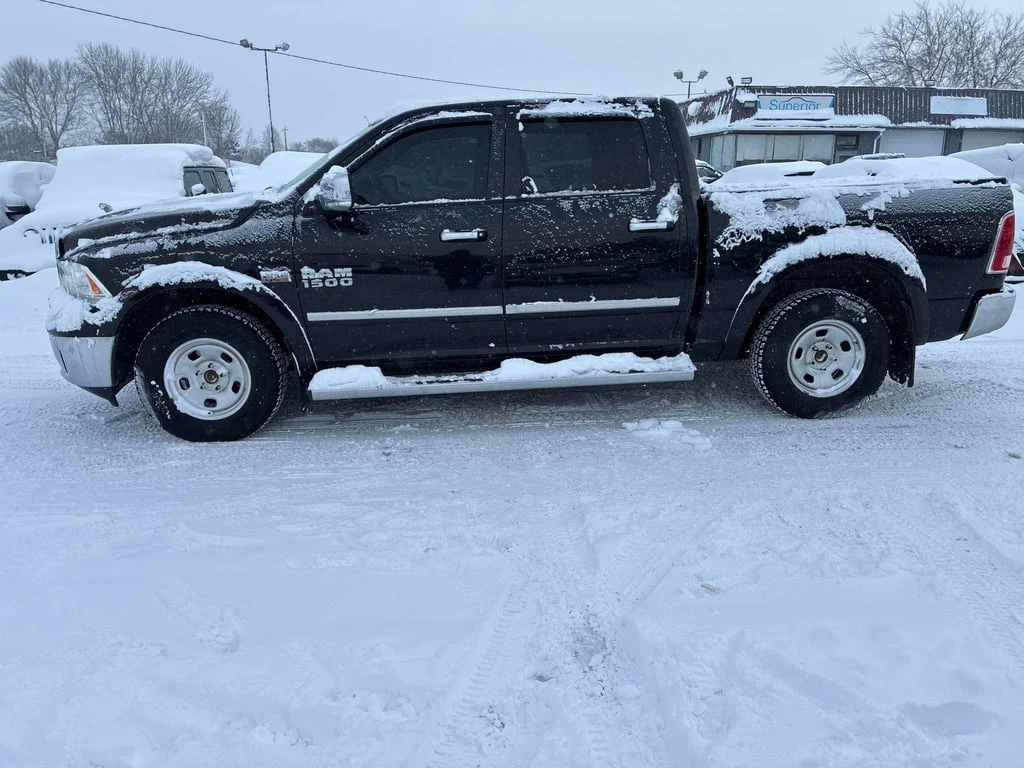 Dodge RAM 1500 * Laramie * CARFAX * ФИНАНСИРАНЕ - изображение 2