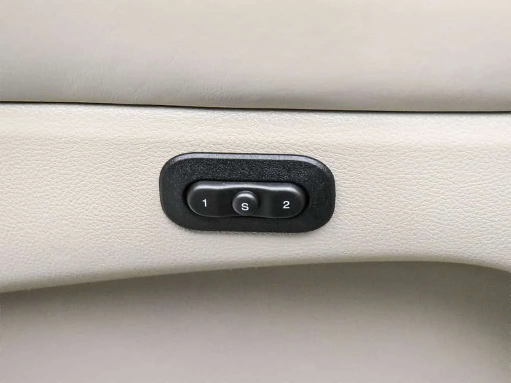 Jeep Grand cherokee 5.7 * ��� �������� * ��������� ���� �� �� * CARFAX | Mobile.bg � ����������� 12