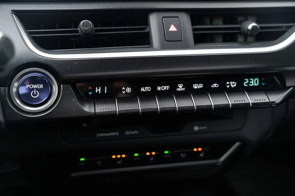 Lexus UX 250h �������* ���������* ������* �������* ������ ����� | Mobile.bg � ����������� 12