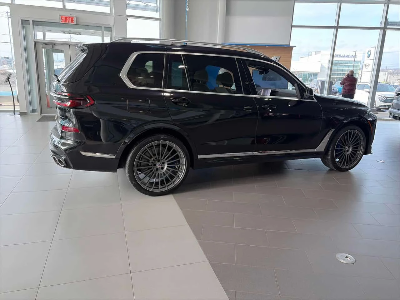 BMW X7  | ALPINA XB7 | SWAROVSKI |  CARFAX - изображение 4