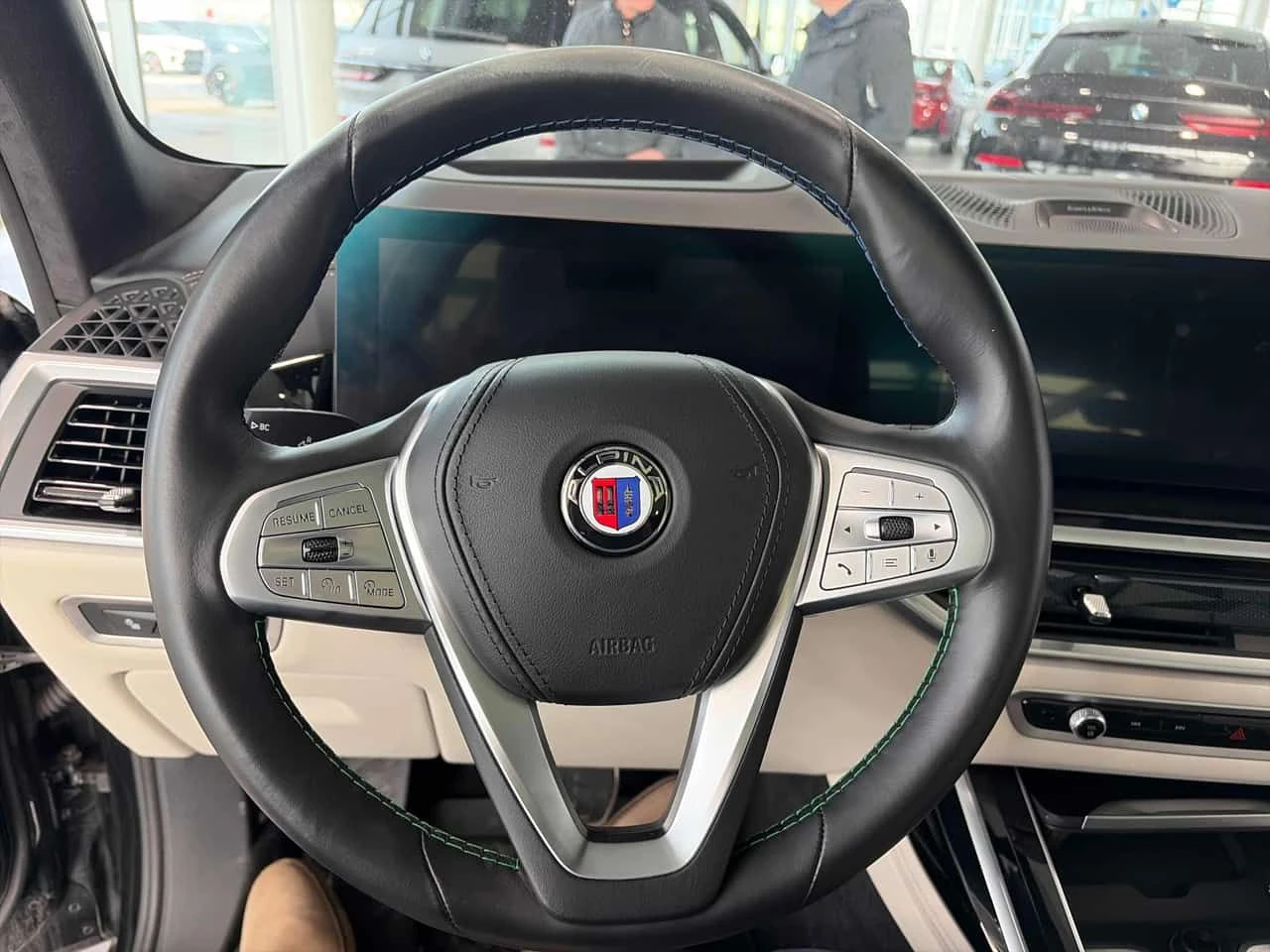 BMW X7  | ALPINA XB7 | SWAROVSKI |  CARFAX - изображение 8