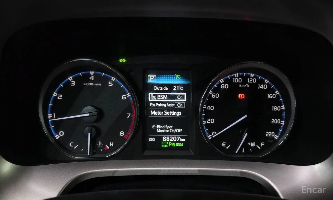 Toyota Rav4, снимка 8 - Автомобили и джипове - 54352858