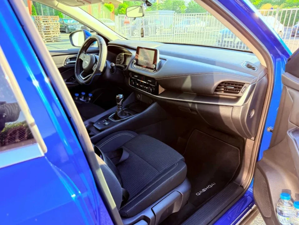 Nissan Qashqai 1.3 DIG-T - 2024 г. - 26 000 км. - Гаранционна, снимка 6 - Автомобили и джипове - 54576736