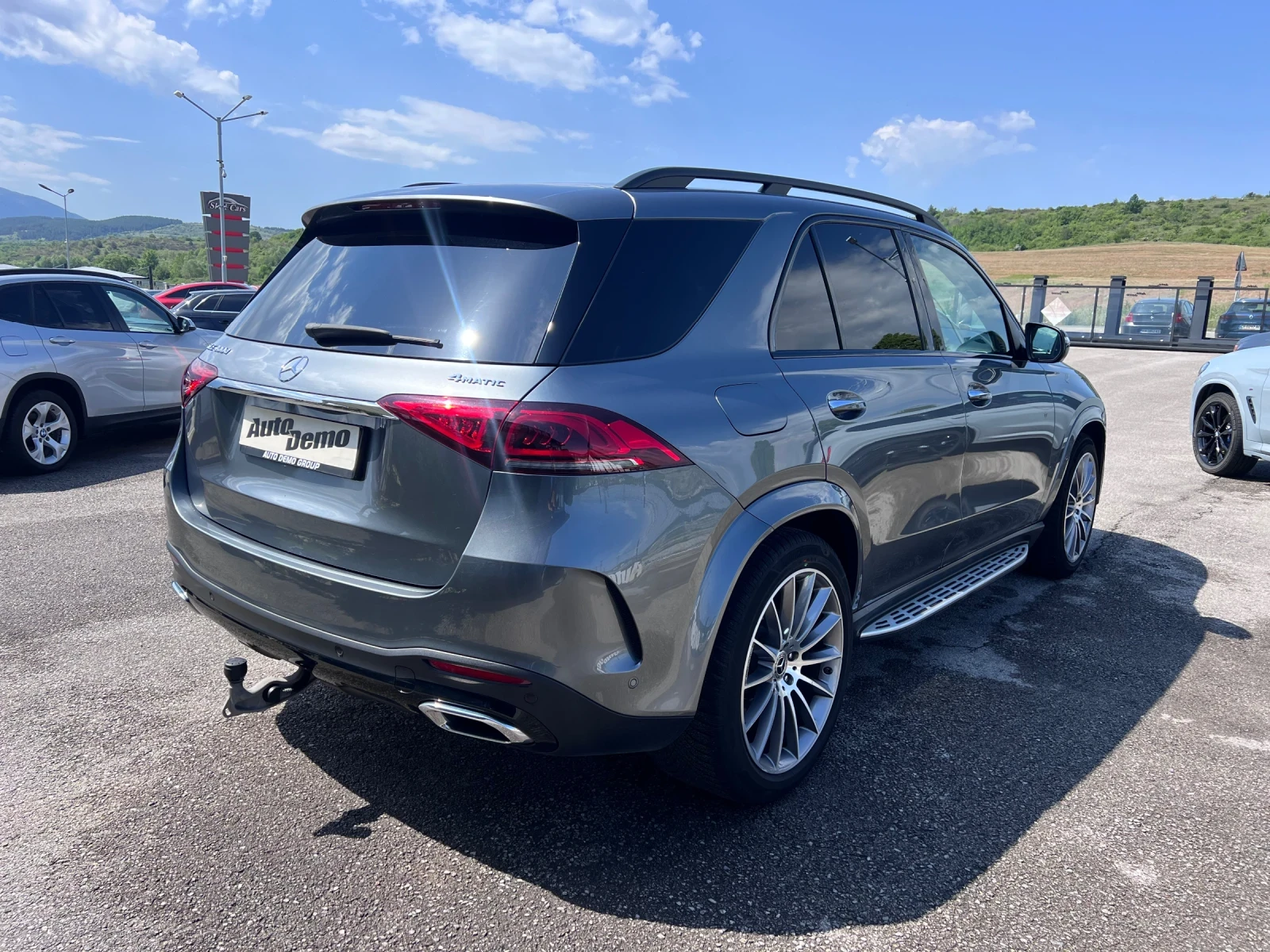 Mercedes-Benz GLE 400 d* 4-Matic* AMG* 7-Места* , снимка 4 - Автомобили и джипове - 54735103