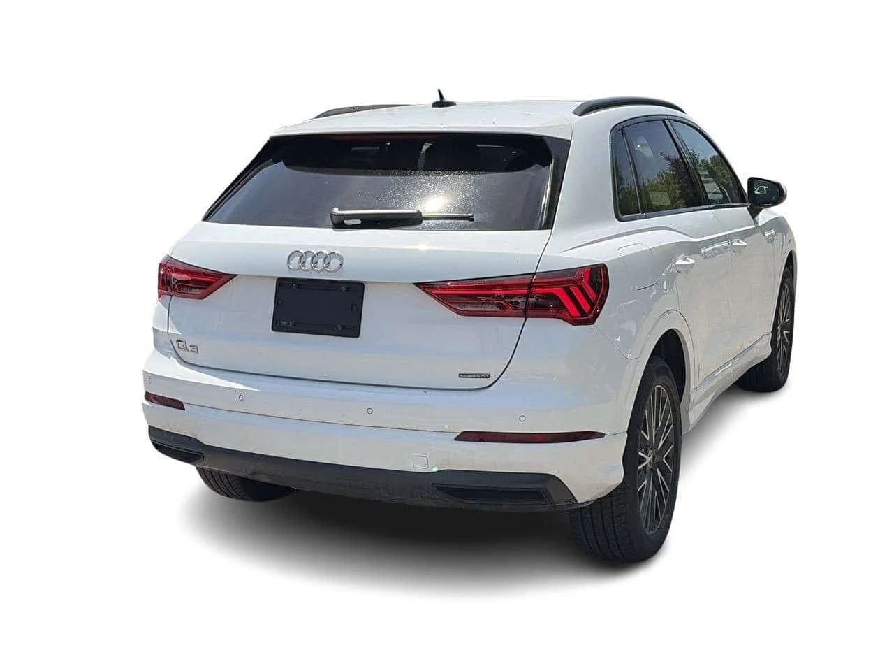 Audi Q3 * 40 Komfort | Canada Edition Pkg| 19 inch Wheels| | Mobile.bg � ����������� 13