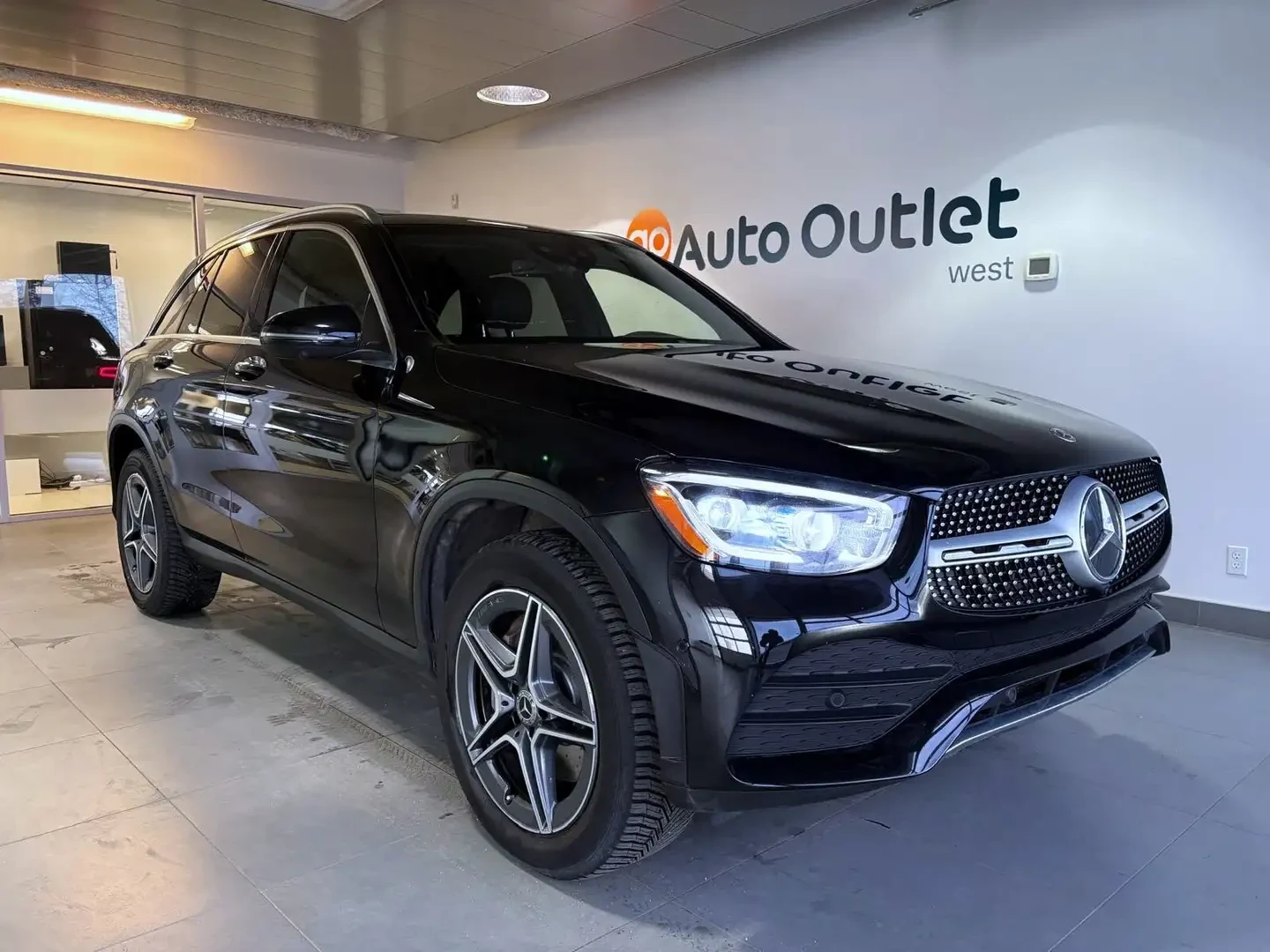 Mercedes-Benz GLC 300 AMG* Burmester* Distr* Digital Cockpit* Панорама