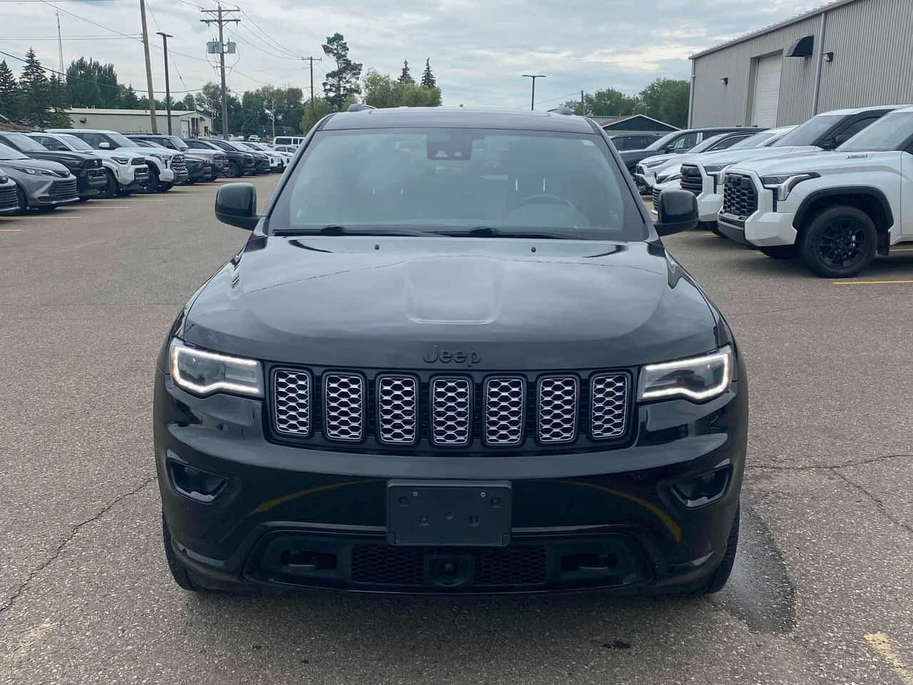 Jeep Grand cherokee * Altitude * АВТОКРЕДИТ БЕЗ ПЪРВОНАЧАЛНА ВНОСКА* , снимка 6 - Автомобили и джипове - 55342806