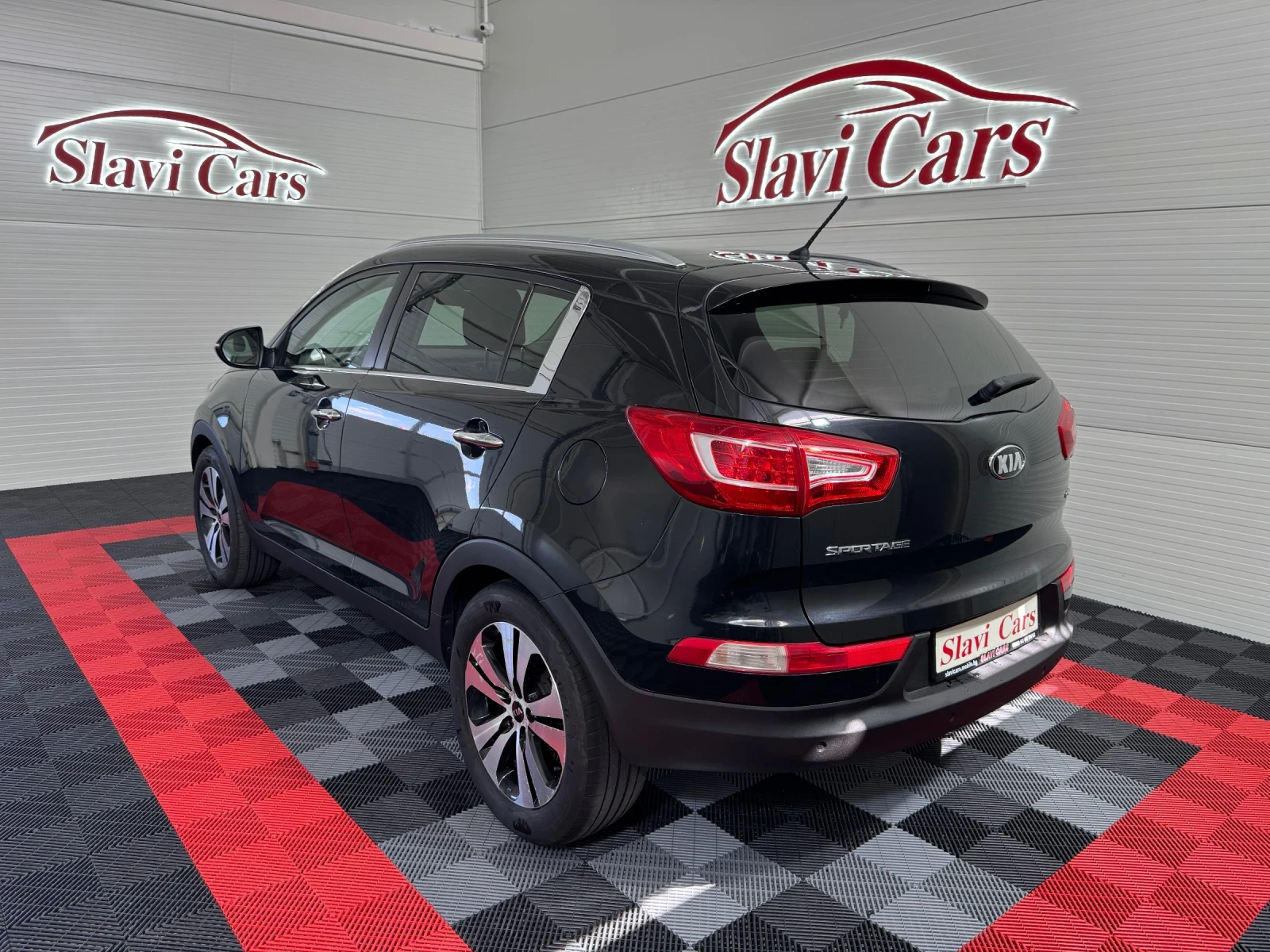 Kia Sportage 1.7 CRDI 116 hp - 2WD, снимка 4 - Автомобили и джипове - 55613500