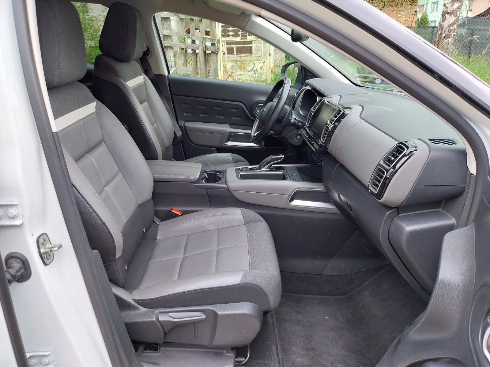 Citroen C5 Aircross  1.5 BIUE HDI-EAT8-SHINE, снимка 7 - Автомобили и джипове - 55648894
