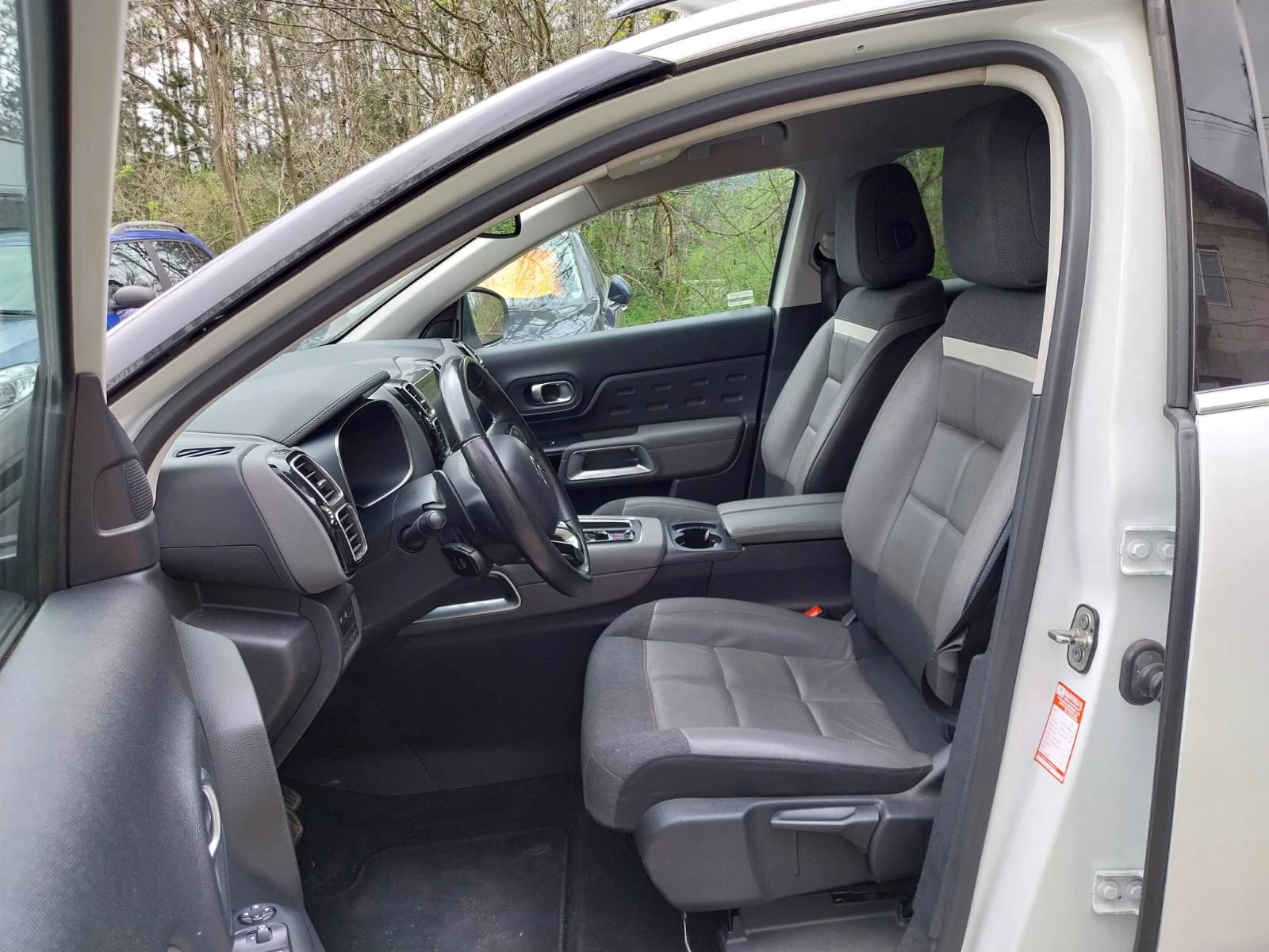 Citroen C5 Aircross  1.5 BIUE HDI-EAT8-SHINE, снимка 6 - Автомобили и джипове - 55648894