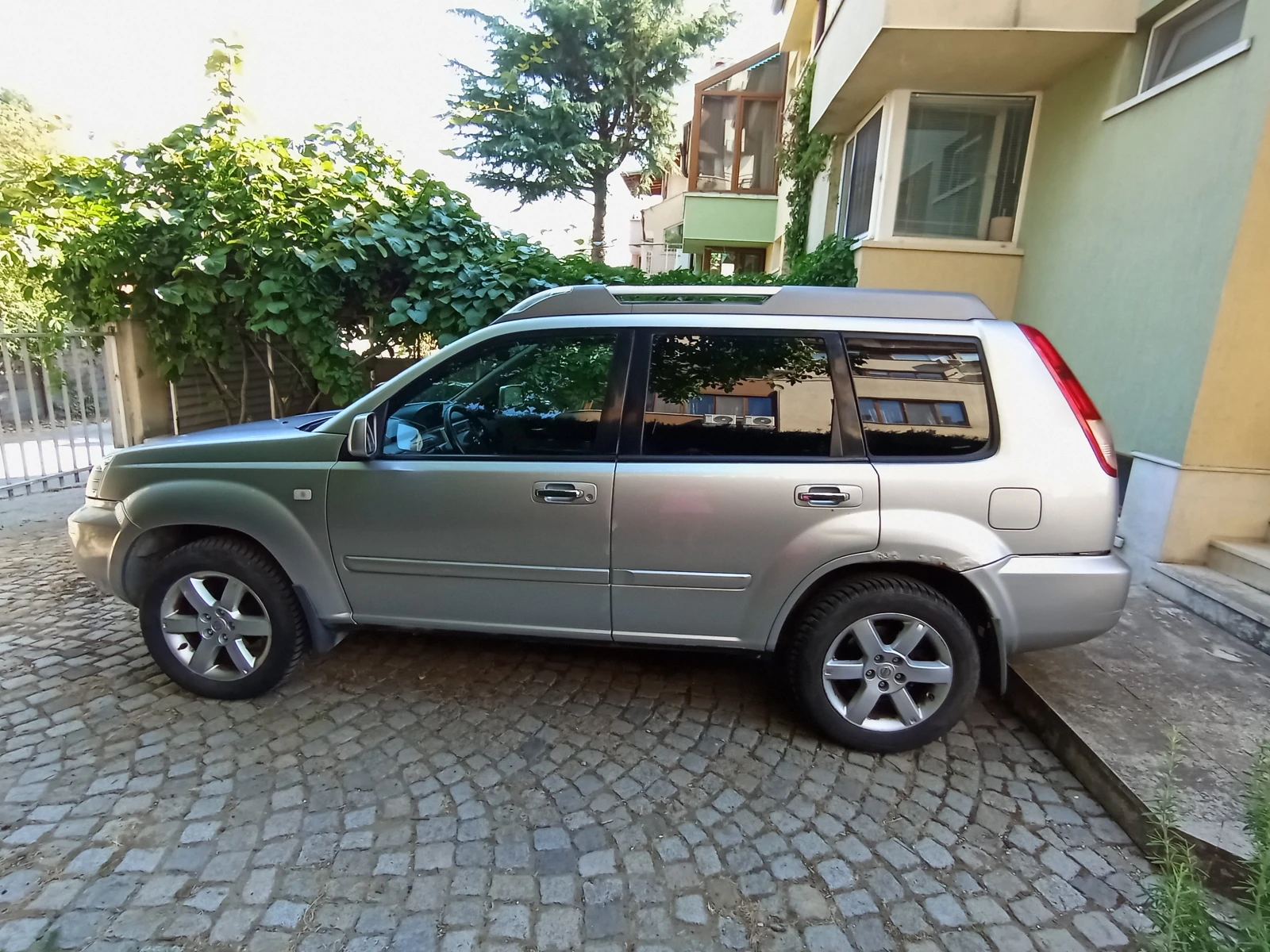 Nissan X-trail, снимка 2 - Автомобили и джипове - 55826114
