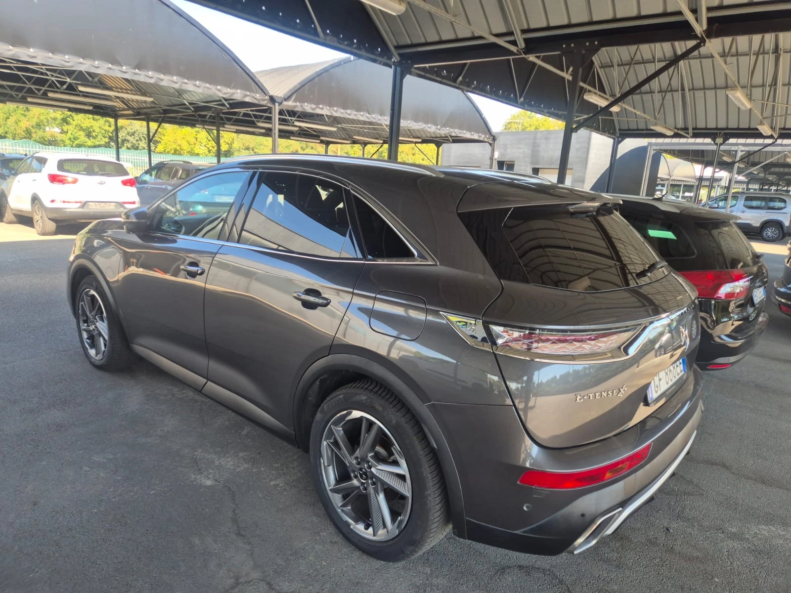DS DS 7 Crossback 1.6 Tenese 4x4 300кс., снимка 3 - Автомобили и джипове - 56299429