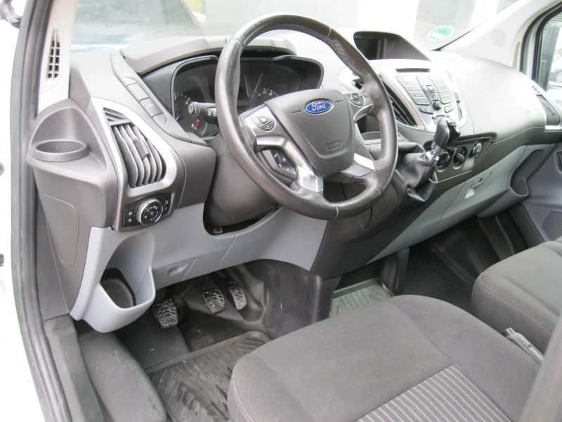 Ford Transit Custom, снимка 11 - Бусове и автобуси - 50952119