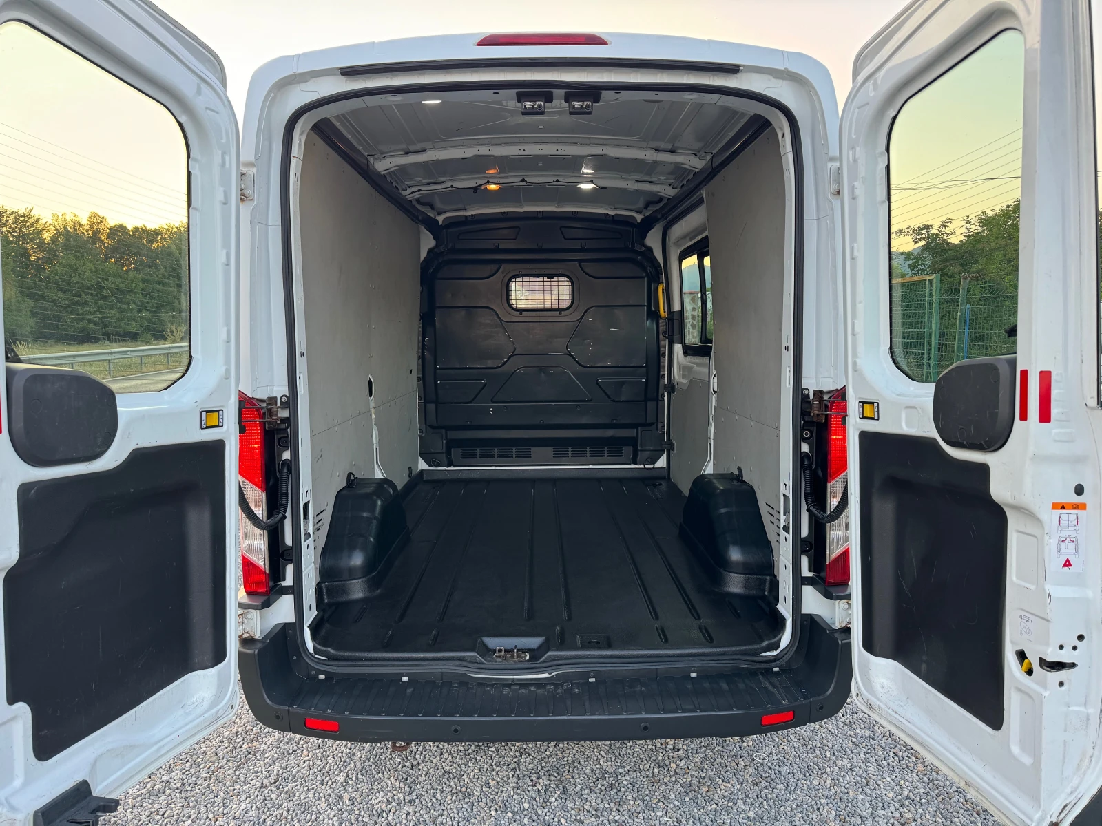 Ford Transit Euro 6* КАТО НОВ* Германия* Климатик* Оригинал*  - изображение 7