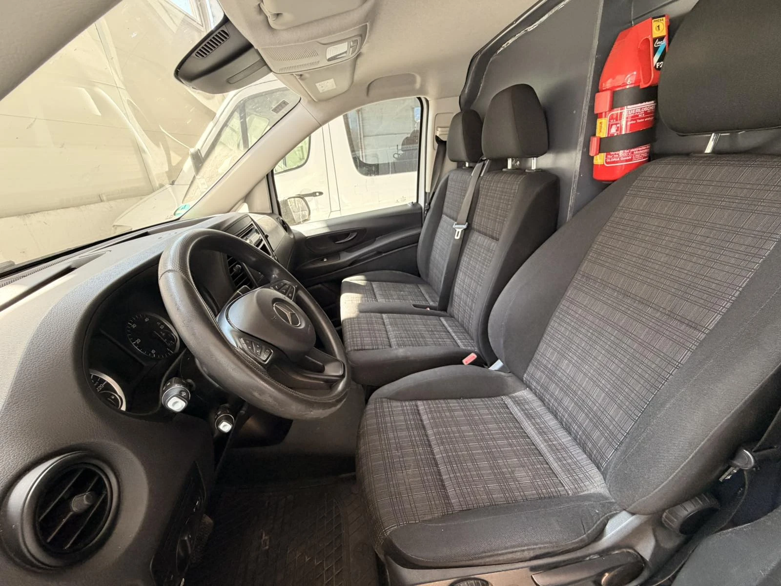 Mercedes-Benz Vito, снимка 12 - Бусове и автобуси - 55681903