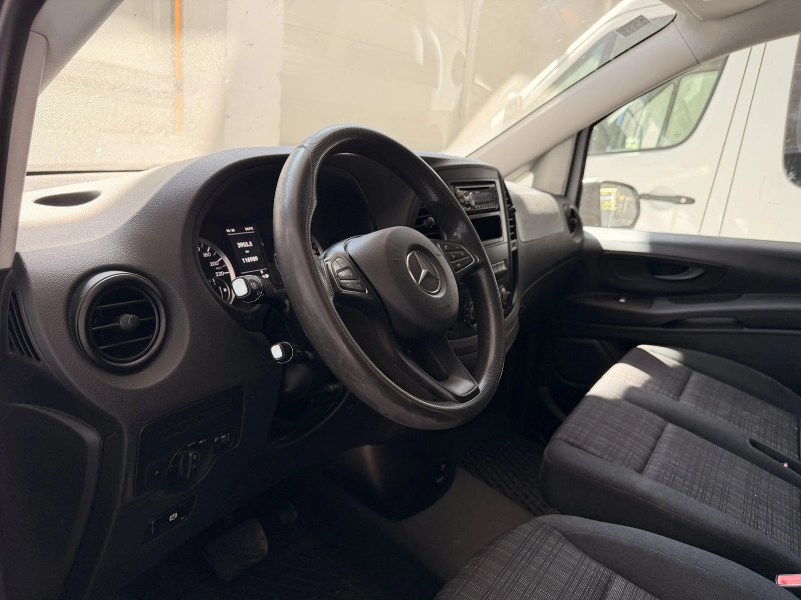 Mercedes-Benz Vito, снимка 10 - Бусове и автобуси - 55681903