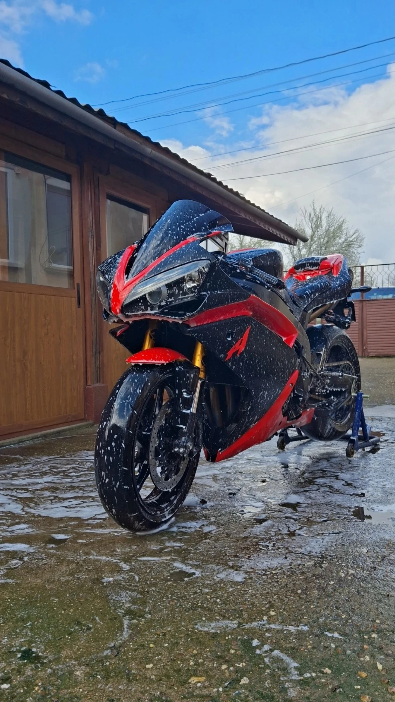 Yamaha YZF-R1, снимка 5 - Мотоциклети и мототехника - 54904129