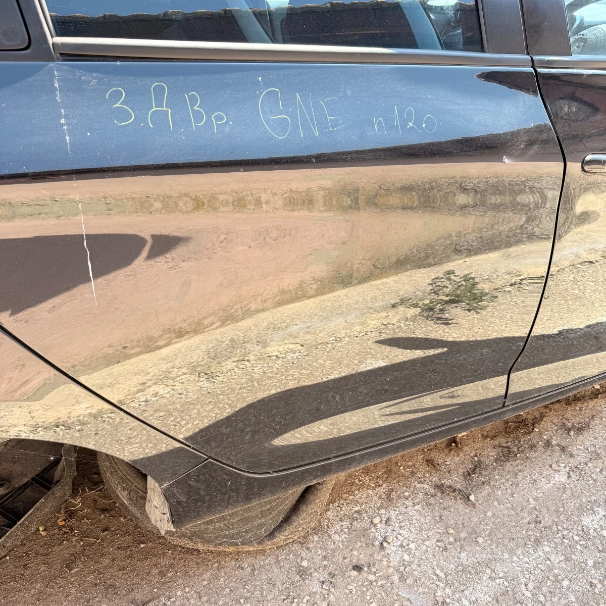 Задна дясна врата GNE за Renault Zoe ном120 1319-1319