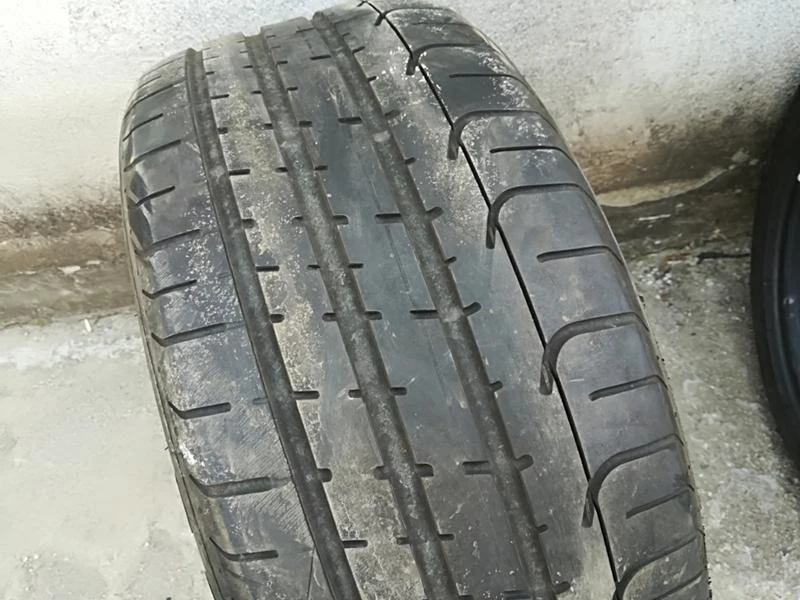 Гуми Летни 255/40R19, снимка 2 - Гуми и джанти - 21479590