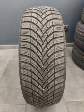 Гуми Зимни 205/60R16, снимка 2 - Гуми и джанти - 44976877