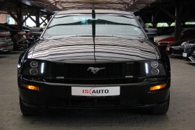 Ford Mustang GT V8  1