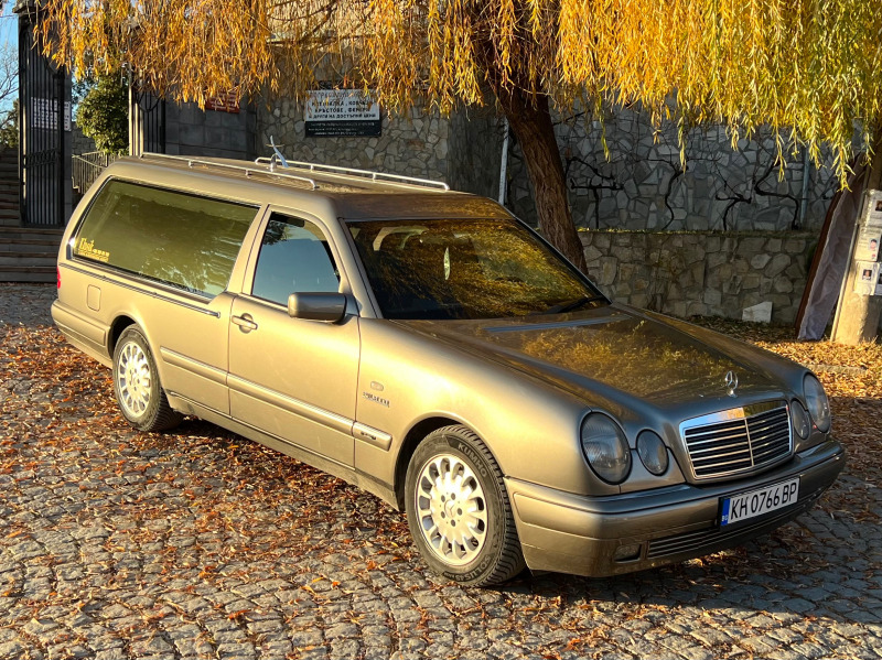 Mercedes-Benz E 250 PILATO, снимка 1 - Автомобили и джипове - 43527254