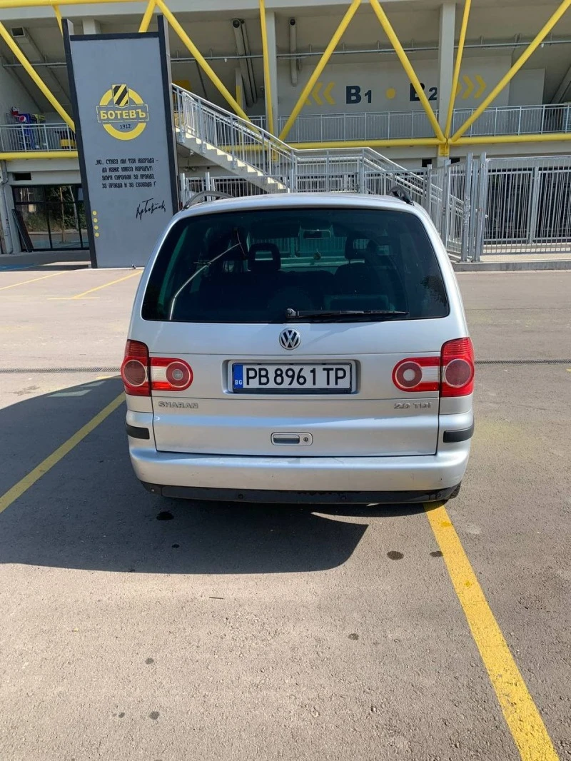 VW Sharan 2999 Десен волан, снимка 3 - Автомобили и джипове - 47259123