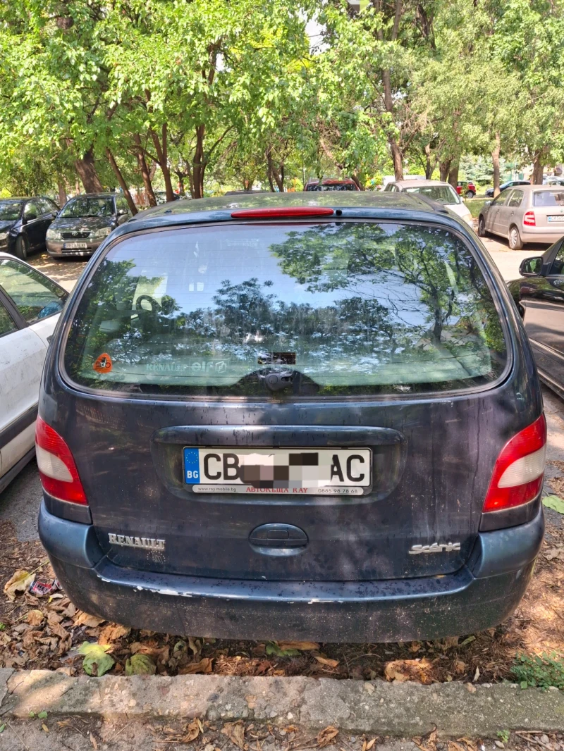 Renault Scenic, снимка 15 - Автомобили и джипове - 47220783