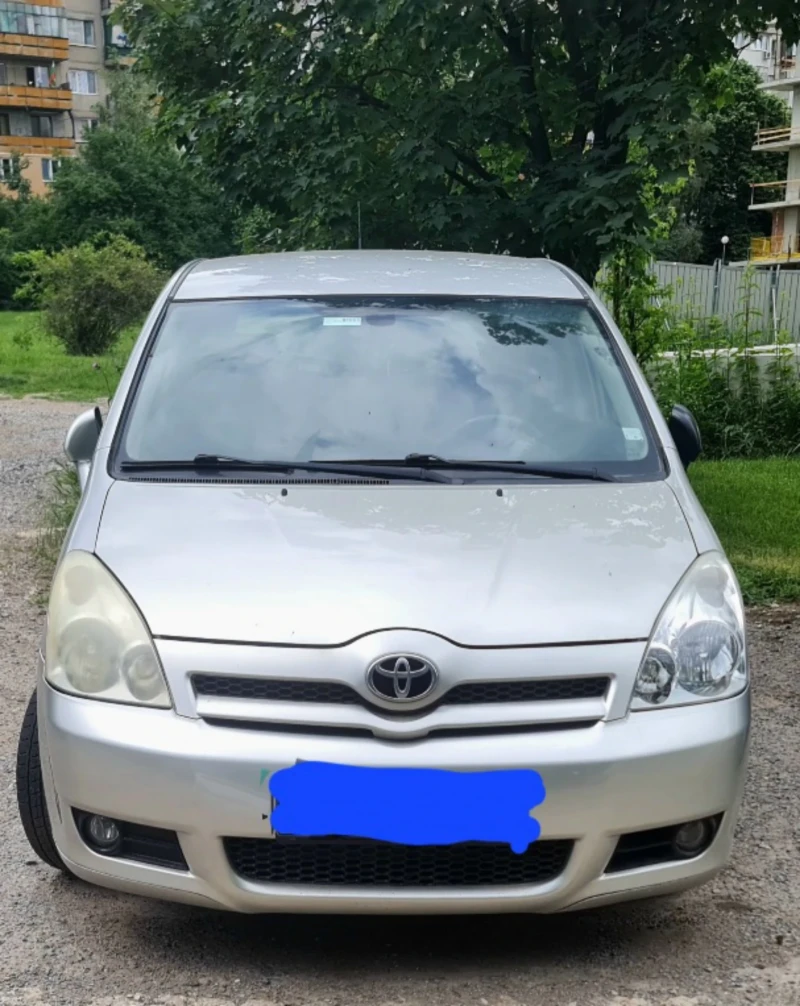 Toyota Corolla verso Ван, снимка 1 - Автомобили и джипове - 47952716