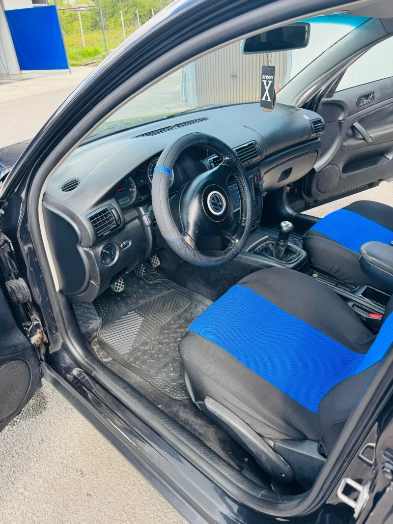 VW Passat, снимка 6 - Автомобили и джипове - 52773763