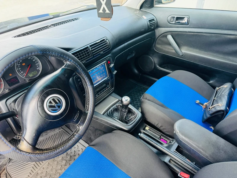 VW Passat, снимка 5 - Автомобили и джипове - 52773763