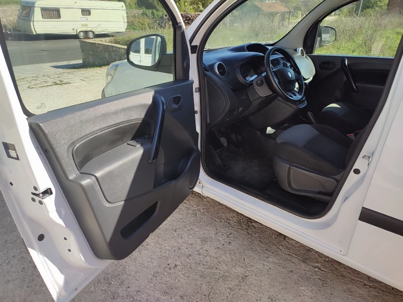 Renault Kangoo Grand comfort 4d 1.5CDI 75 климатик , снимка 8 - Автомобили и джипове - 52631774