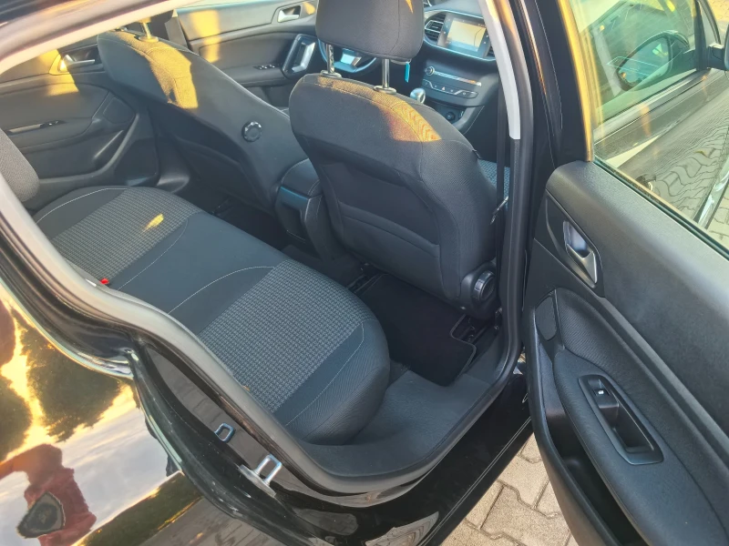 Peugeot 308 1.5HDI 130kc, снимка 9 - Автомобили и джипове - 52588620