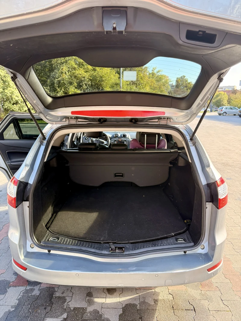 Ford Mondeo 2.0 TDCI, снимка 12 - Автомобили и джипове - 52119922