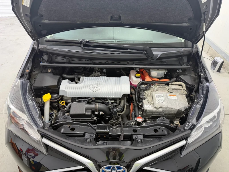 Toyota Yaris 1.5 hybrid/75hp/NAVI/EVRO6/, снимка 14 - Автомобили и джипове - 52567058