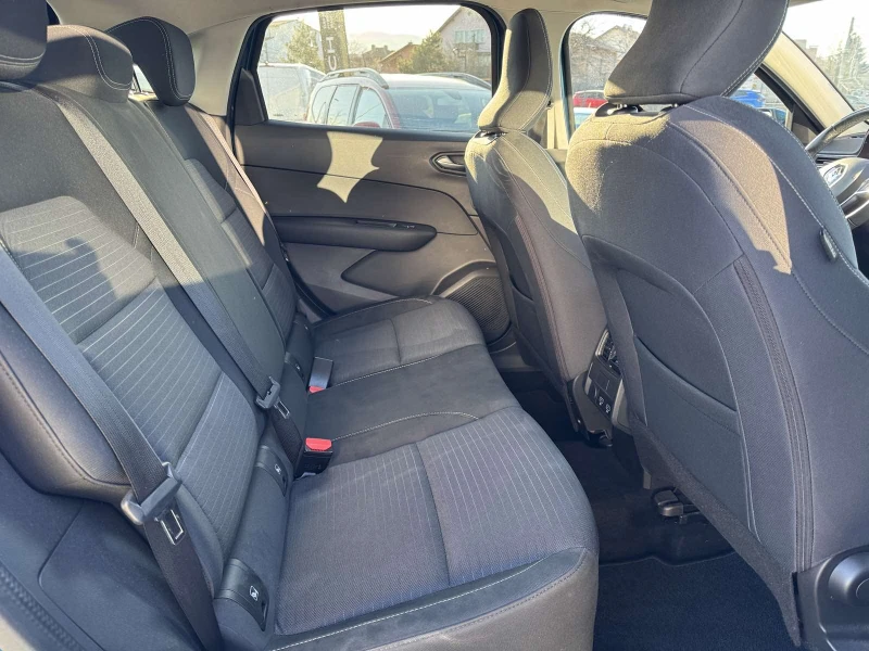 Renault Arkana  E-TECH, снимка 10 - Автомобили и джипове - 53190319