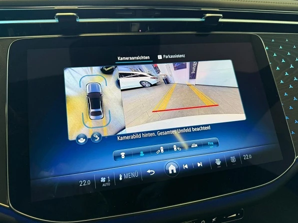 Mercedes-Benz E 300 e = AMG Line = Premium Гаранция - изображение 10