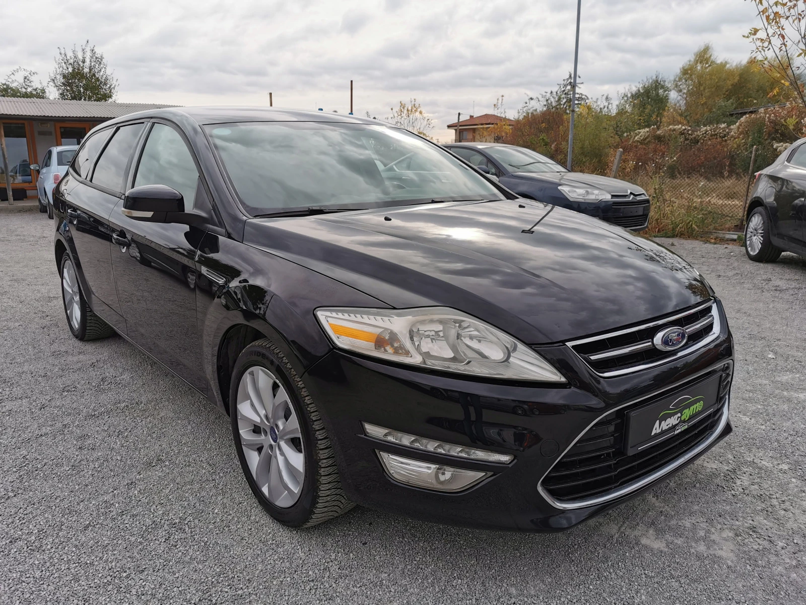 Ford Mondeo 2.0i-газ/ФЕЙСЛИФТ - изображение 6