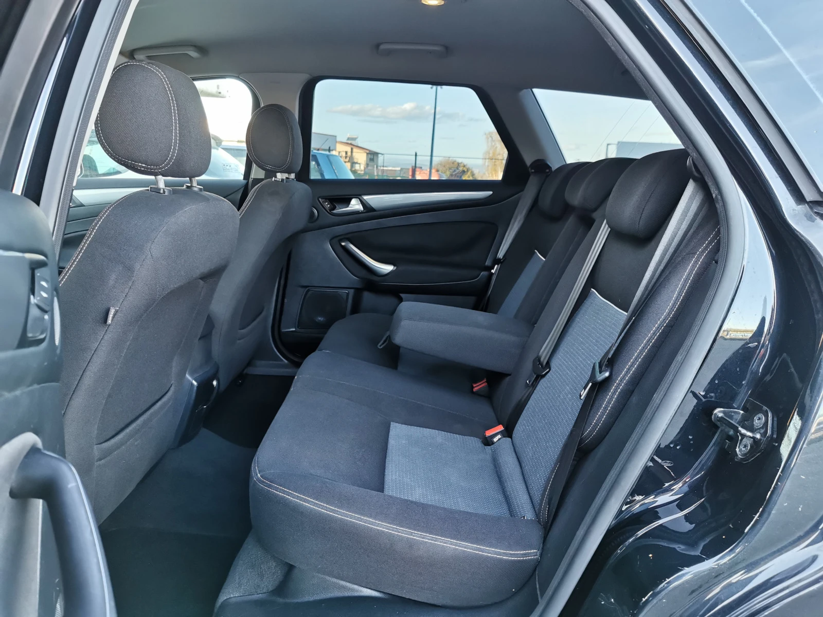 Ford Mondeo 2.0i-газ/ФЕЙСЛИФТ | Mobile.bg — изображение 11