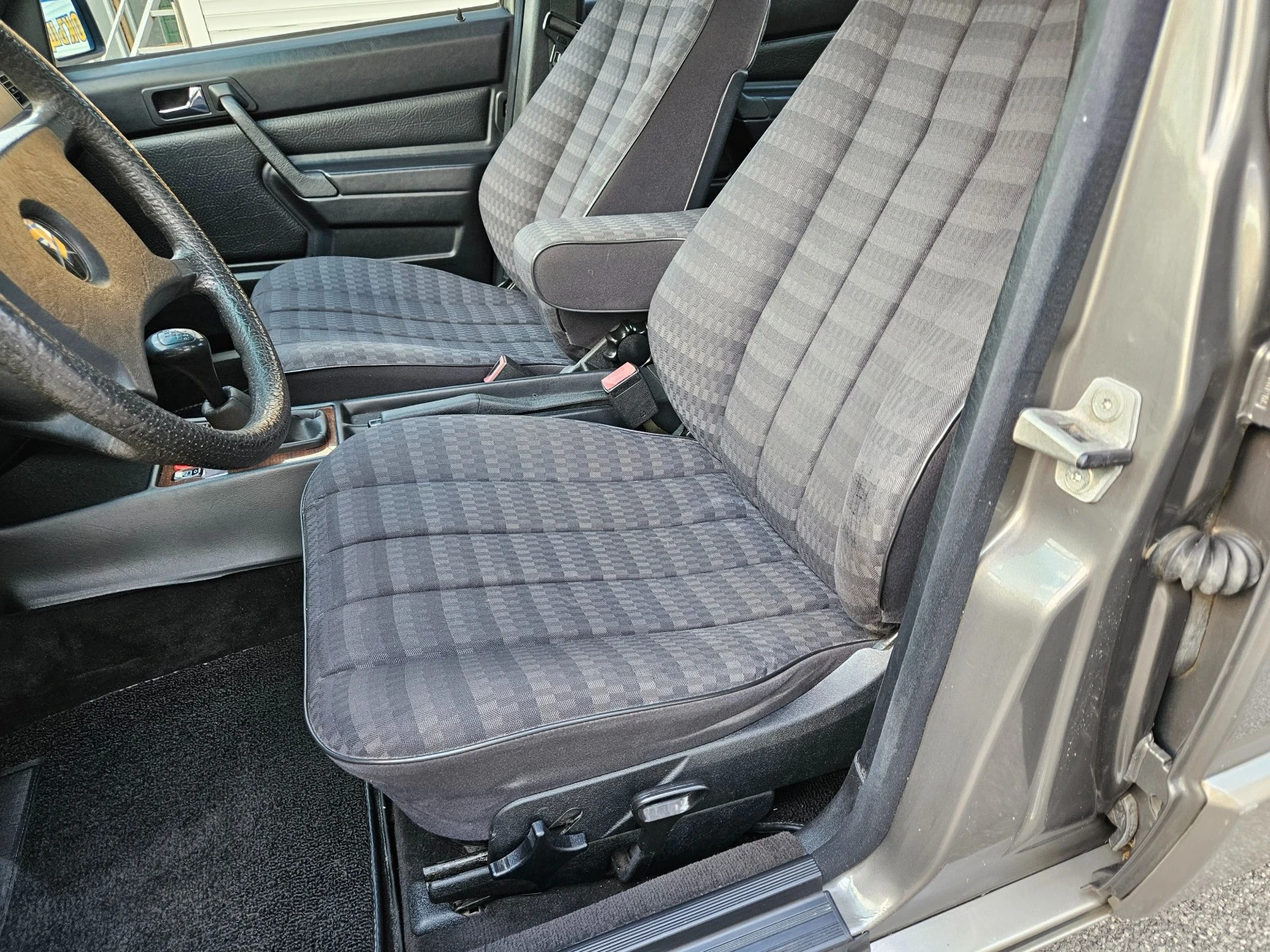 Mercedes-Benz 190 1.8 -UNIKAT | Mobile.bg   11