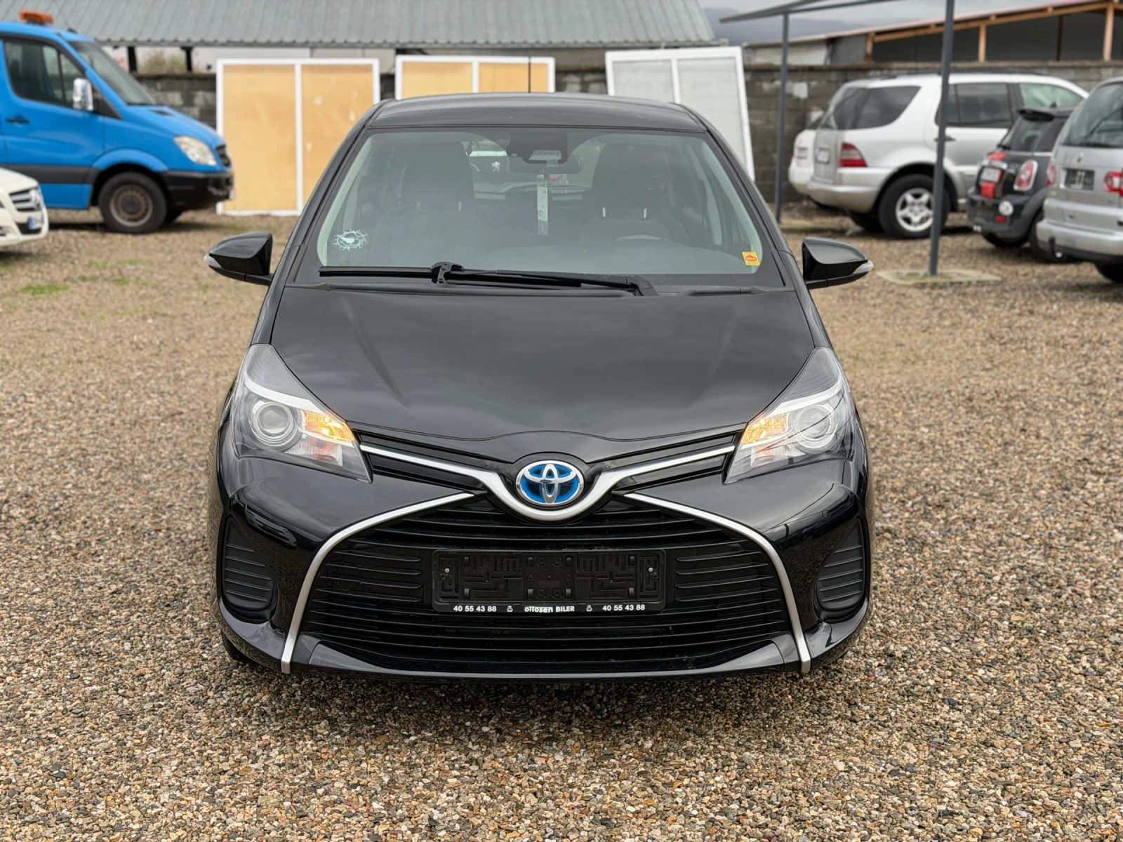 Toyota Yaris 1.5 hybrid/75hp/NAVI/EVRO6/ - изображение 2