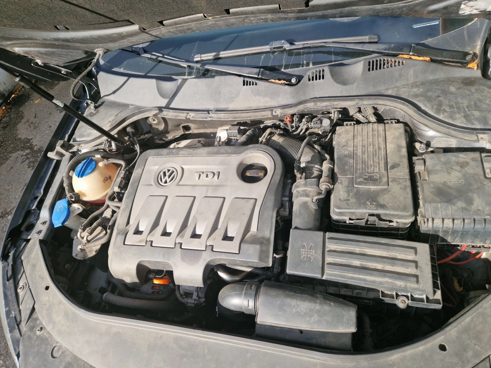 VW Passat B7 2.0 TDI DSG - изображение 6