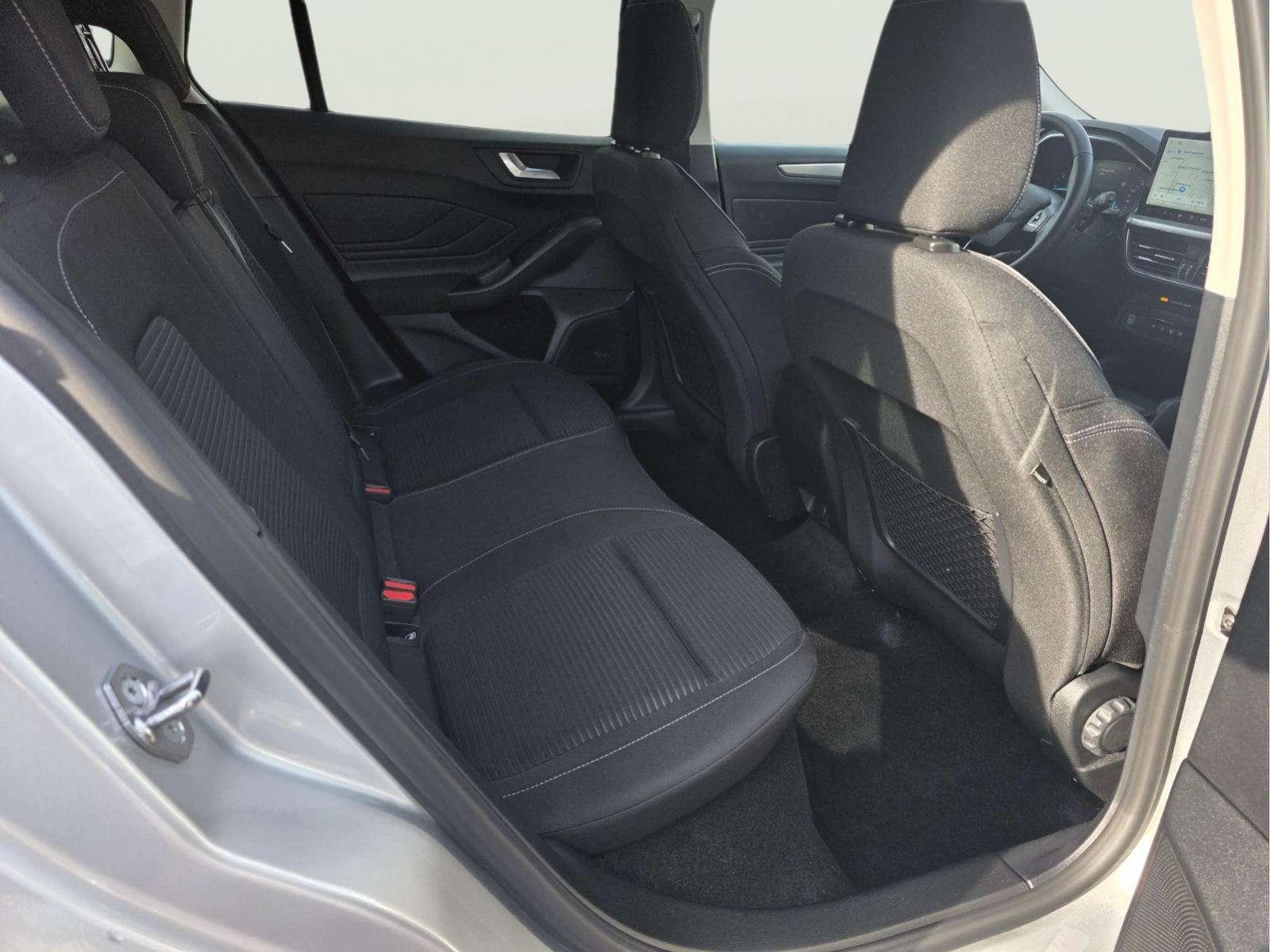 Ford Focus 1.5 Ecoblue | Mobile.bg � ����������� 11