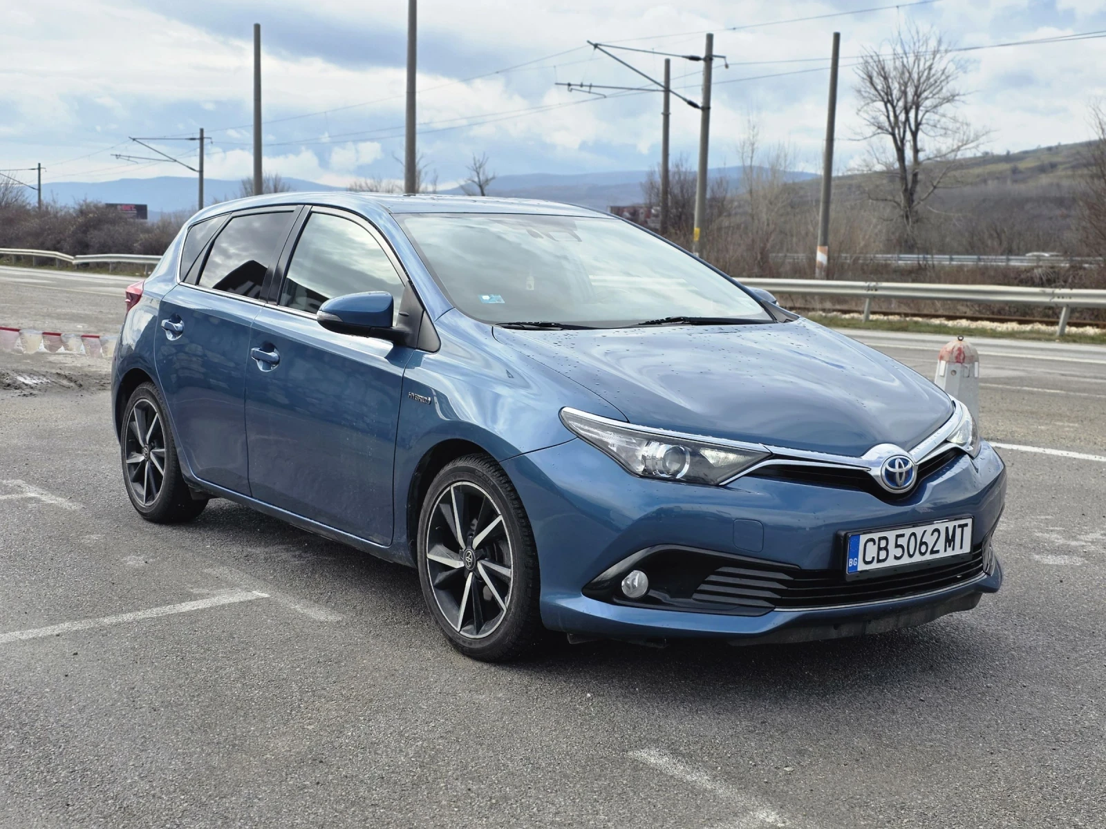 Toyota Auris 1.8 Hybrid  | Mobile.bg � ����������� 2